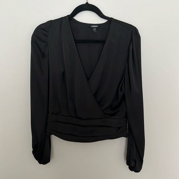 Express black blouse - Picture 1 of 6